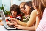 Adolescenti: Pi Facebook e Meno Genitori 1